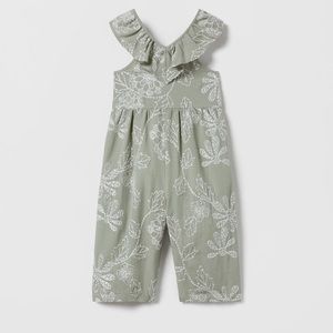 •SOLD• Zara Baby Girl Embroidered Green Jumspuit 3-4